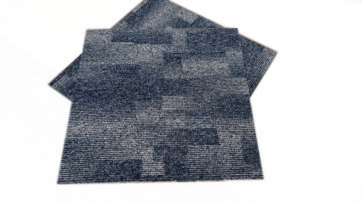 Balta kobercové čtverce Santo Tile 83 grey-blue