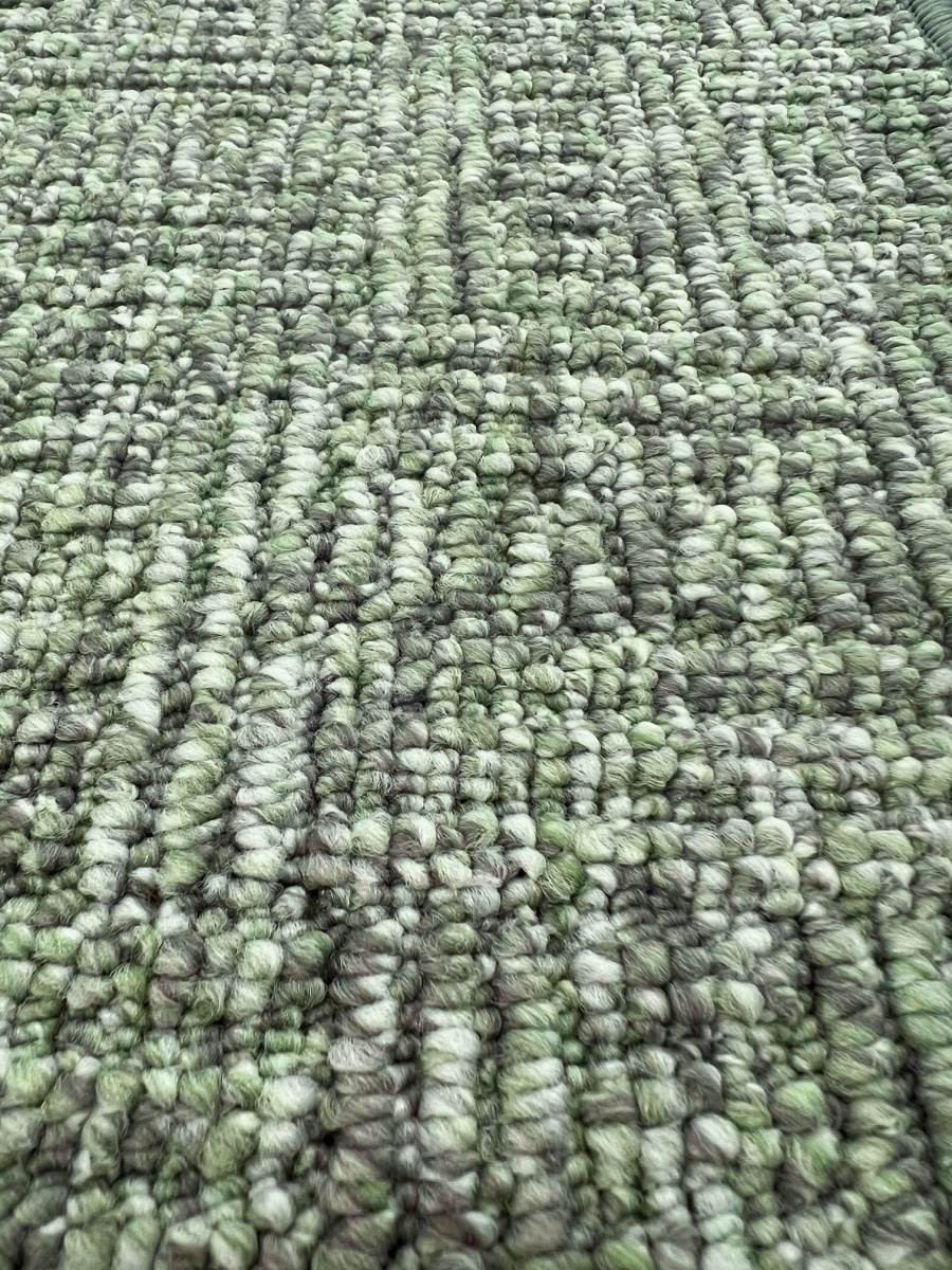 Koberec LOFT 44 šíře 5m zeleno-šedý