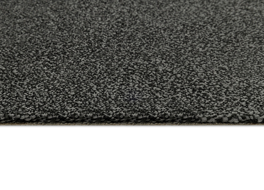 Associated Weavers metrážový koberec Fuego 99 š.4m černý