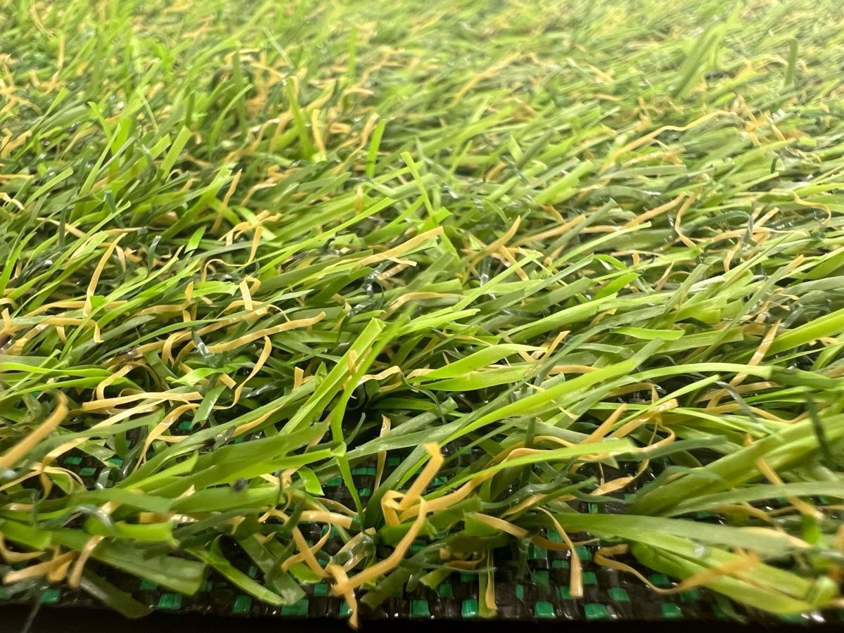 Umělá tráva LANO STAR LAWN CAMELIA šíře 4m