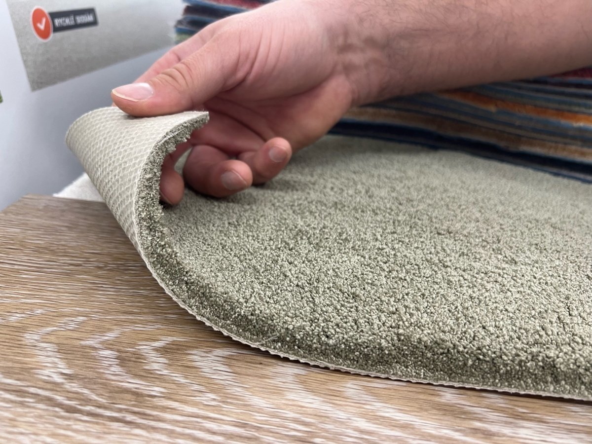 Condor luxusní koberec Naomi 9860 zelená