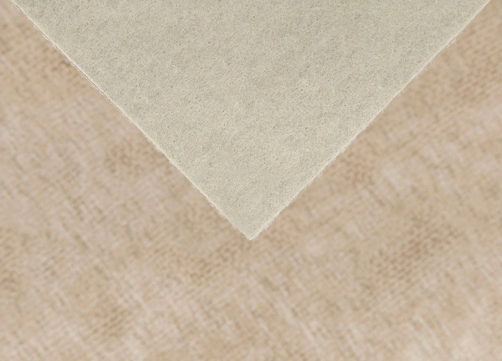 ASSOCIATED WEAVERS Batik 33 š.4m