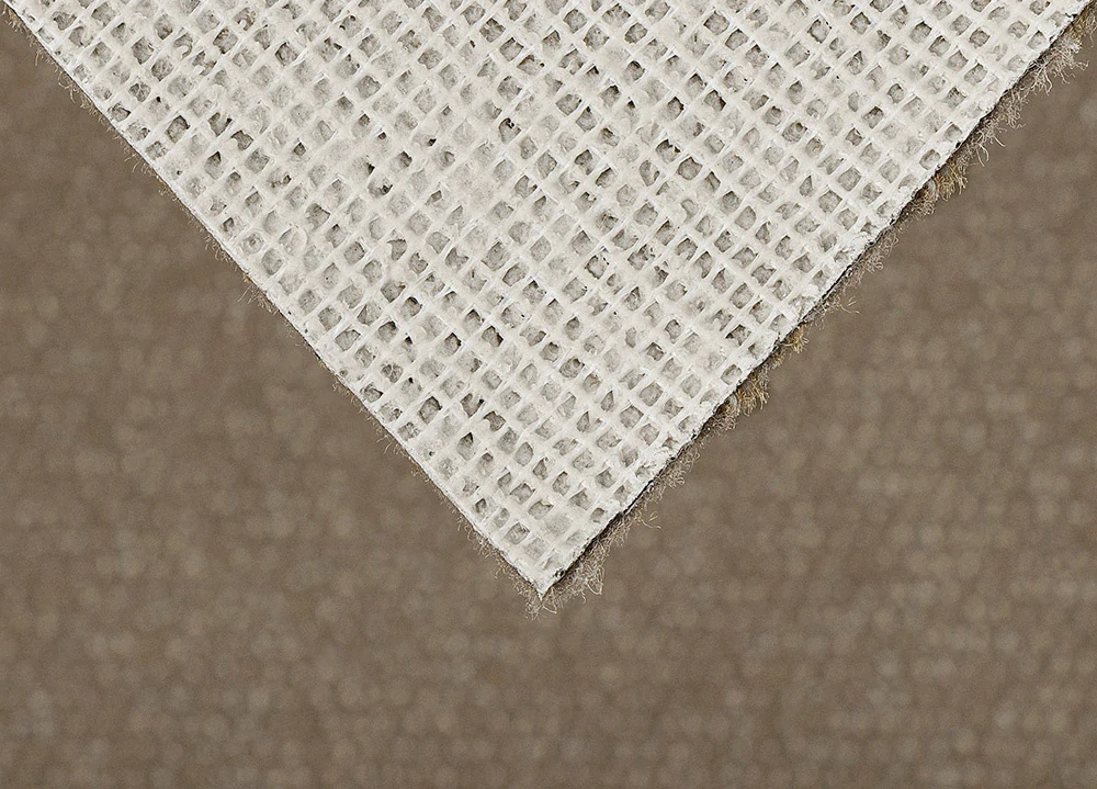 Betap Saturnus 67 hnědý