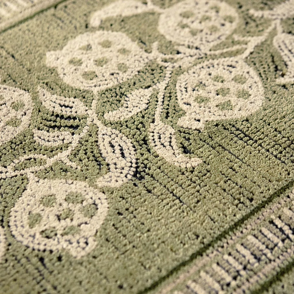 Luxusní vlněný koberec Sanderson Anaar 148007 140x200cm Forest Green