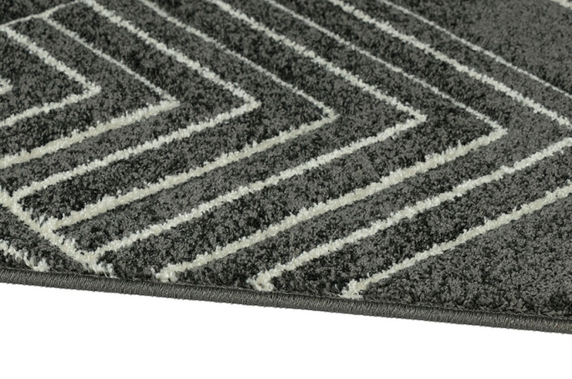 Oriental Weavers Portland 58/RT4E černý