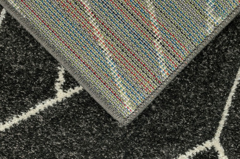 Oriental Weavers Portland 58/RT4E černý