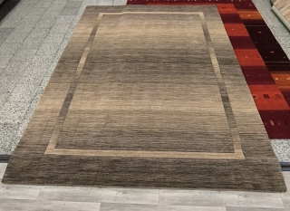 Ručně tkaný vlněný koberec Traditionell Vardan 240x340cm – severský vzor 100% střižní vlna brown